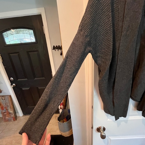 a.n.a Gray Cardigan - Large - Picture 2 of 9